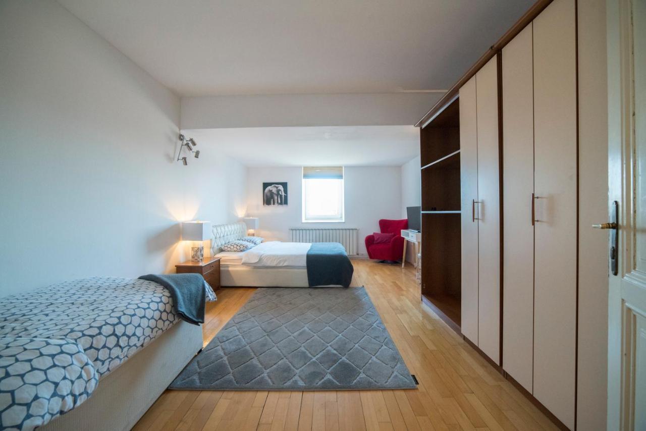 Octogon Apartment ซาเกร็บ ภายนอก รูปภาพ