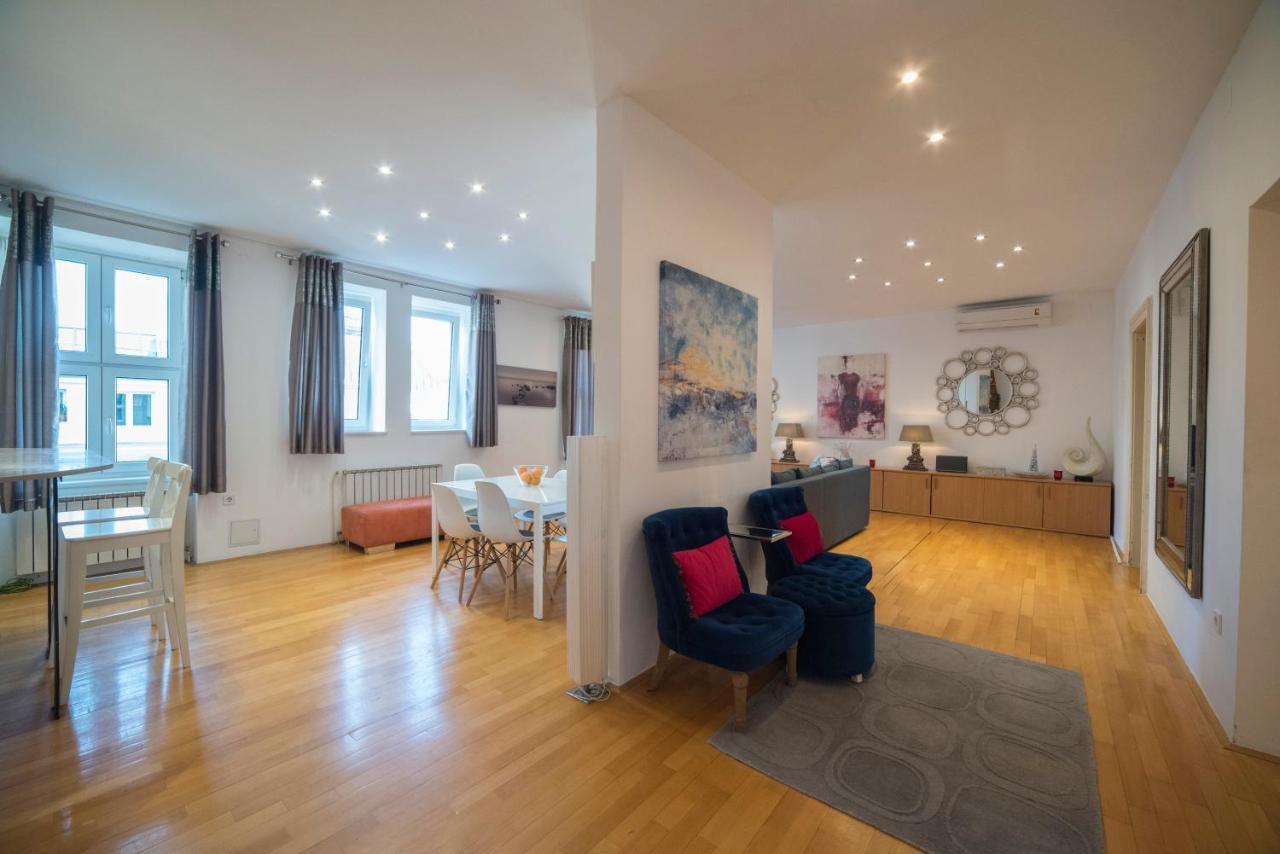 Octogon Apartment ซาเกร็บ ภายนอก รูปภาพ