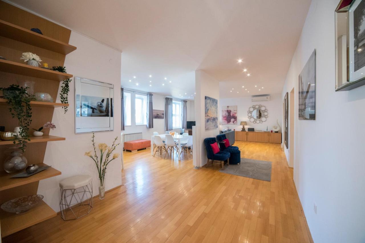 Octogon Apartment ซาเกร็บ ภายนอก รูปภาพ