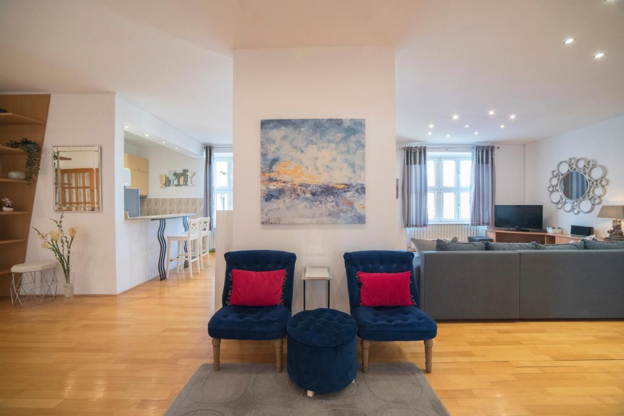 Octogon Apartment ซาเกร็บ ภายนอก รูปภาพ